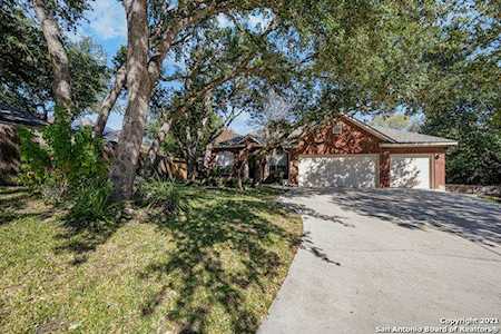 8307 La Fleur San Antonio, TX 78249