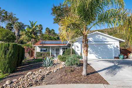 6150 Decanture Ct San Diego, CA 92120