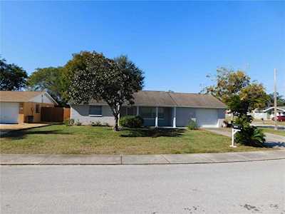 5131 Greenwood St New Port Richey, FL 34653