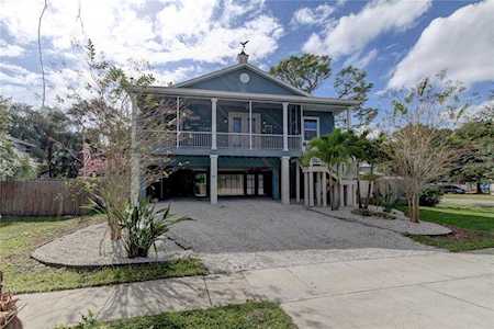 449 Kentucky Ave Crystal Beach, FL 34681