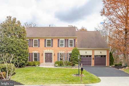 20250 Catlett Place Ashburn, VA 20147