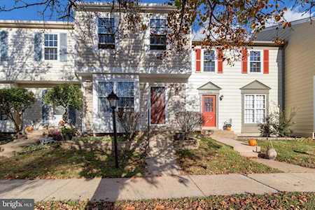14810 Basingstoke Loop Centreville, VA 20120