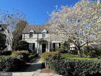 4907 Upton St Washington, DC 20016