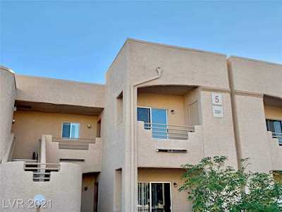 2241 Bay Club Dr #202 Laughlin, NV 89029