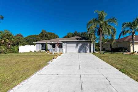 3280 W Price Blvd North Port, FL 34286