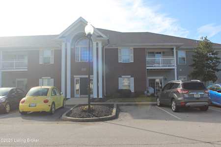 9604 Preston Spring Dr #104 Louisville, KY 40229