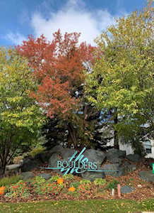 2735 Boulder Drive Burnsville, MN 55337