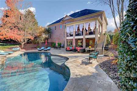 1402 Churchill Downs Dr Waxhaw, NC 28173