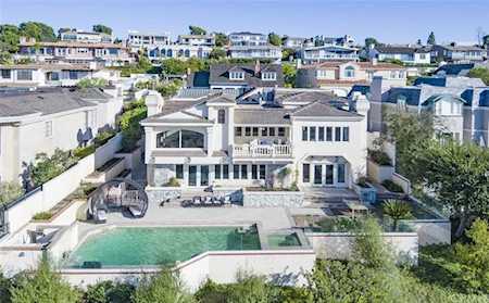 11 Narbonne Newport Beach, CA 92660