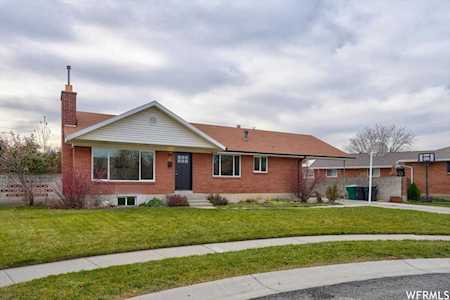 536 E Julep Cir S Millcreek, UT 84107