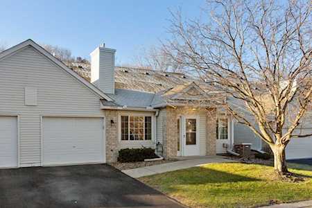 15265 Greenhaven Lane Burnsville, MN 55306