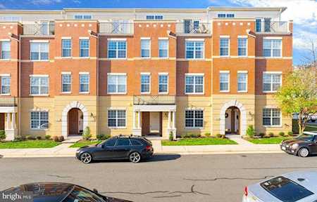 22705 Settlers Trail Brambleton, VA 20148