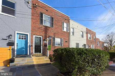 2943 Sycamore St Alexandria, VA 22305