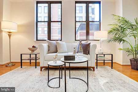 2220 Fairfax Dr #203 Arlington, VA 22201