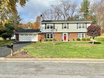 6580 Forest View Roanoke, VA 24018
