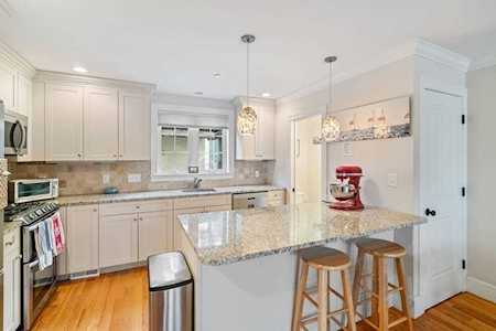 89 Dresser St #89 Boston, MA 02127