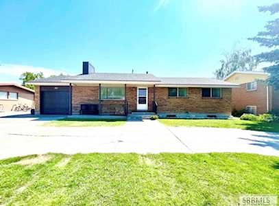 597 Park Street Rexburg, ID 83442