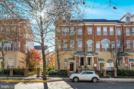 1950 Crescent Park Dr #24A Reston, VA 20190