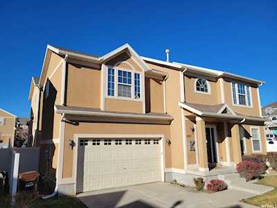 6841 W Grevillea Ln S West Jordan, UT 84081