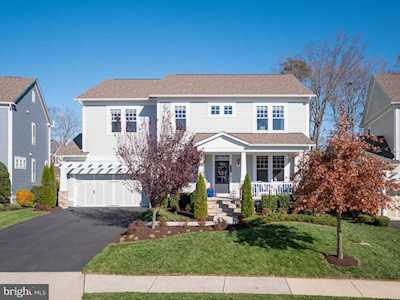41128 Rocky Boulder Ct Aldie, VA 20105
