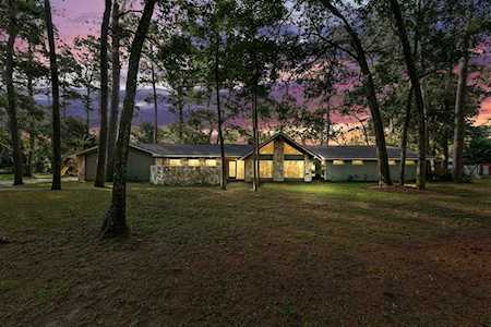 11511 Advance Dr Houston, TX 77065