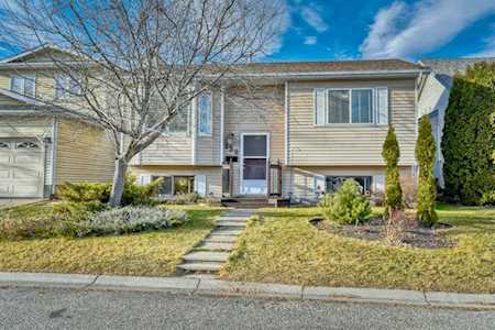 159 Riverbrook Rd SE Calgary, AB T2C 3P4