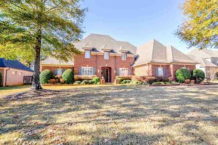 1688 Lovejoy Ln Collierville, TN 38017