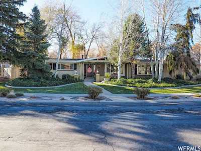 3668 S Greenbriar Way Millcreek, UT 84109