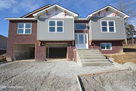 145 Bluffs Edge Dr Mt Washington, KY 40047