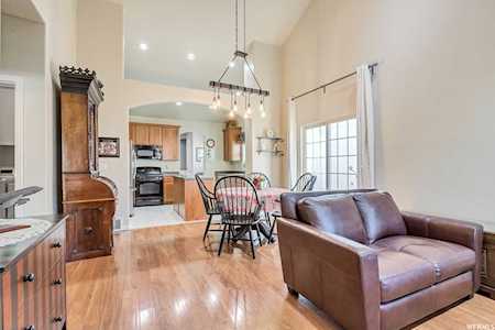 10263 S Sacramento Way South Jordan, UT 84095