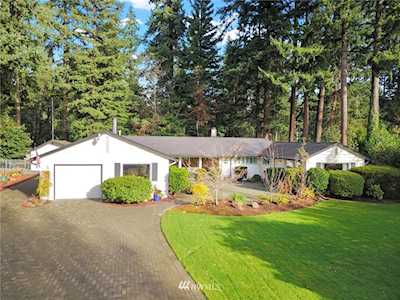 8 Forest Glen Ln SW Lakewood, WA 98498