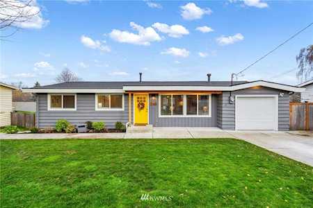 248 111th Ave SE Bellevue, WA 98004
