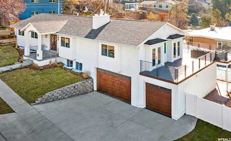 3028 E Lehua Ln S Holladay, UT 84117
