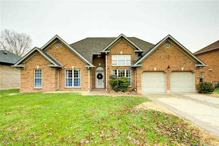 8412 Plum Valley Dr Sellersburg, IN 47172