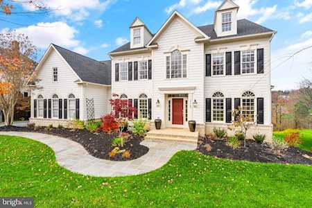 17147 Needles Ct Leesburg, VA 20176