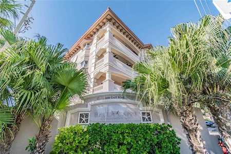 604 Gulf Blvd #207 Indian Rocks Beach, FL 33785