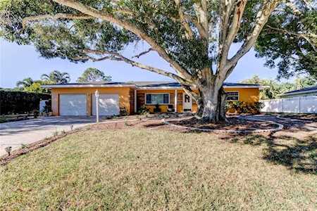 1340 Weber Dr Clearwater, FL 33764