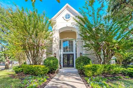 3114 Oakmont Dr Sugar Land, TX 77479