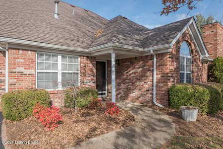 4425 Buttonbush Glen Dr Louisville, KY 40241