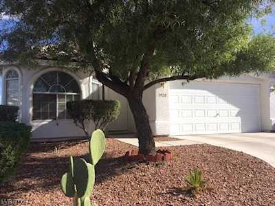 1920 Crystal Glen Ct Las Vegas, NV 89117