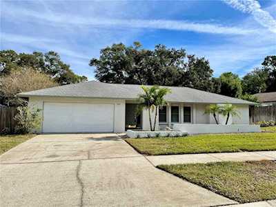 760 Maple Ridge Rd Palm Harbor, FL 34683