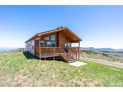 4111 Davis Ranch Rd Bellvue, CO 80512