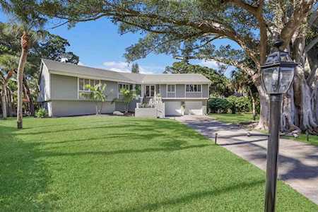 3261 Bayou WAY Longboat Key, FL 34228