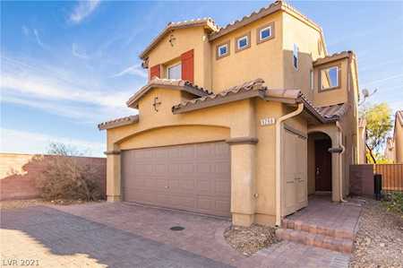 9258 Opal Hills Ln Las Vegas, NV 89178