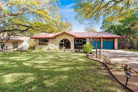 9301 Longvale DR Austin, TX 78729