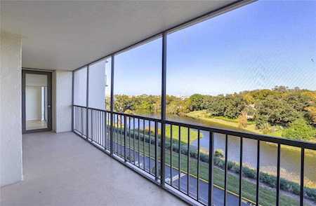 220 Belleview Blvd #406 Belleair, FL 33756