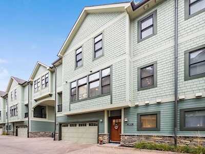 1453 Mews Court Columbus, OH 43212