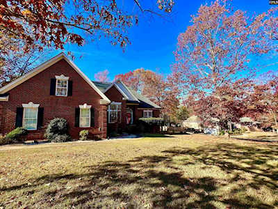 523 Jake Meetze Rd Chapin, SC 29063