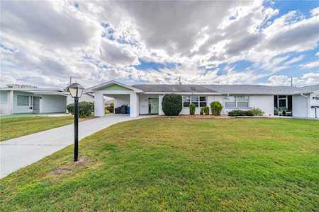 1520 Belle Glade Ave Sun City Center, FL 33573