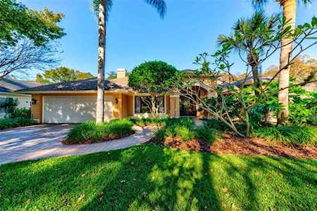3275 Cobbs Dr Palm Harbor, FL 34684